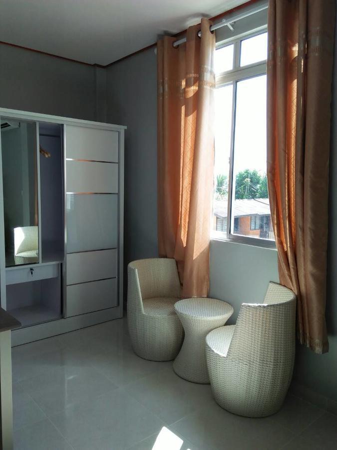 D Lima Beach Inn Pantai Cenang  Ngoại thất bức ảnh